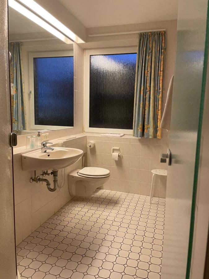 Hotel Pension Stoertebeker Biendorf Eksteriør billede