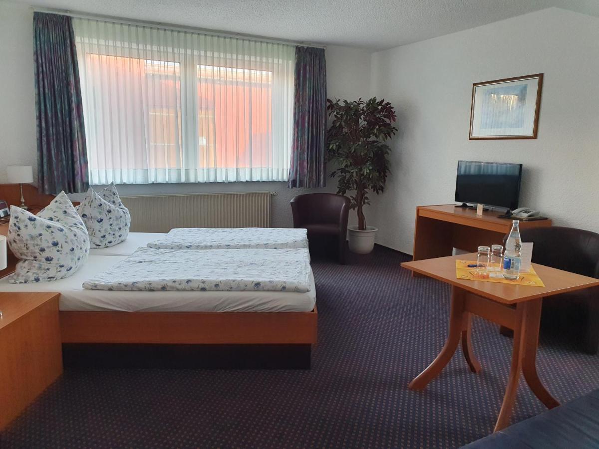 Hotel Pension Stoertebeker Biendorf Eksteriør billede
